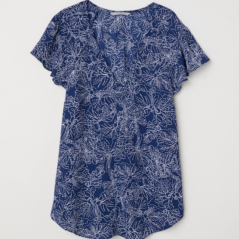 H&M Women's Pullover Blouse Blue Chiffon Flutter Sleeve V-Neck Tunic Top